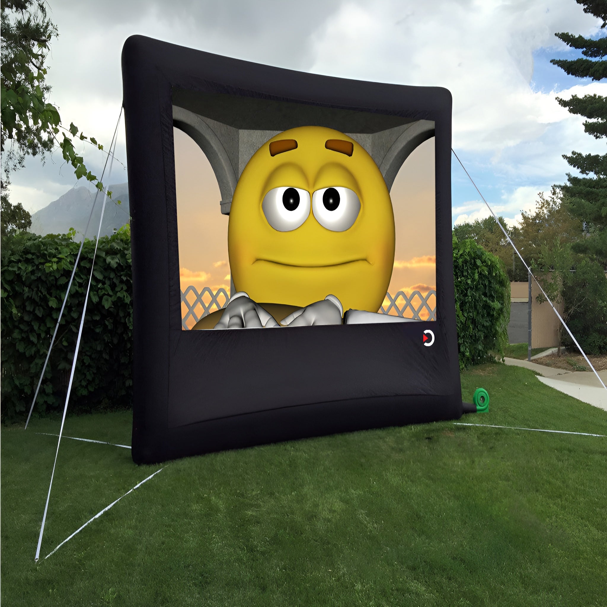 Elite Outdoor Movies Home 13' Inflatable Screen