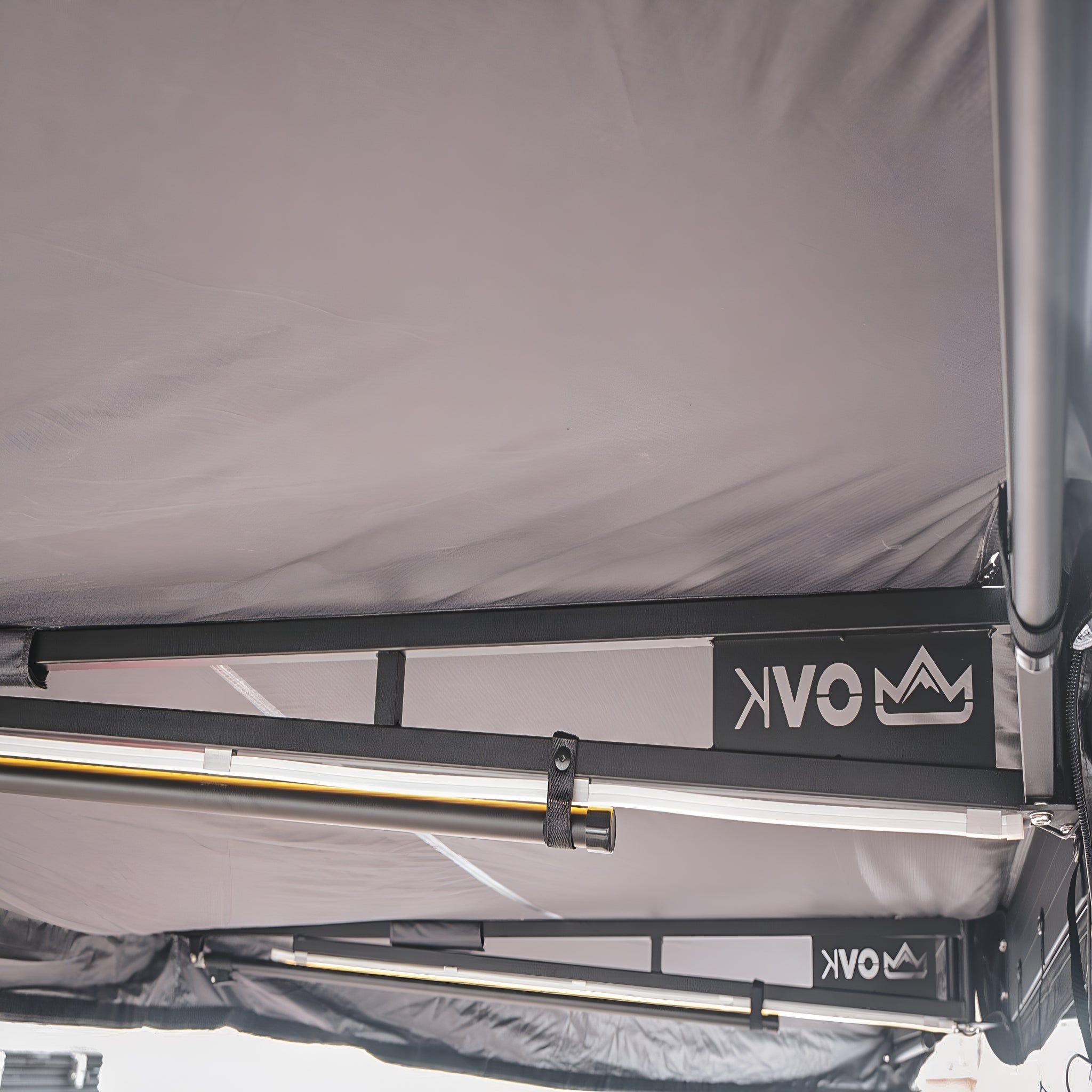 OVK 180 Awning Gen 2 w/wc lights