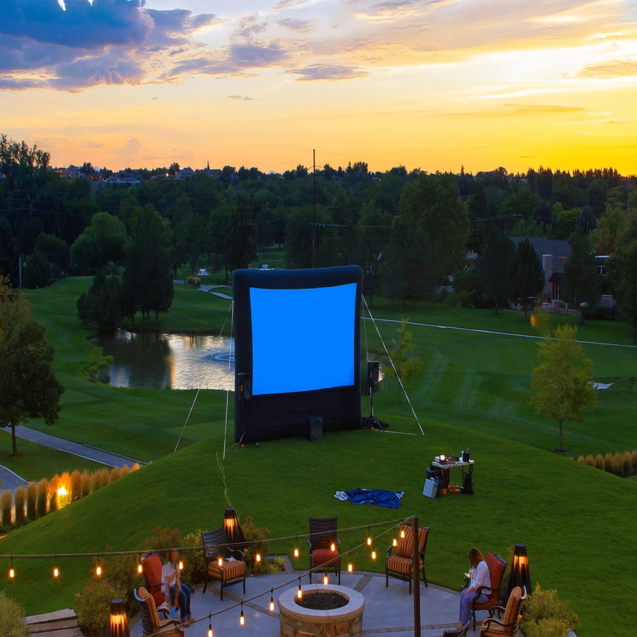 Elite Outdoor Movies 20' Nano Outdoor Cinema System