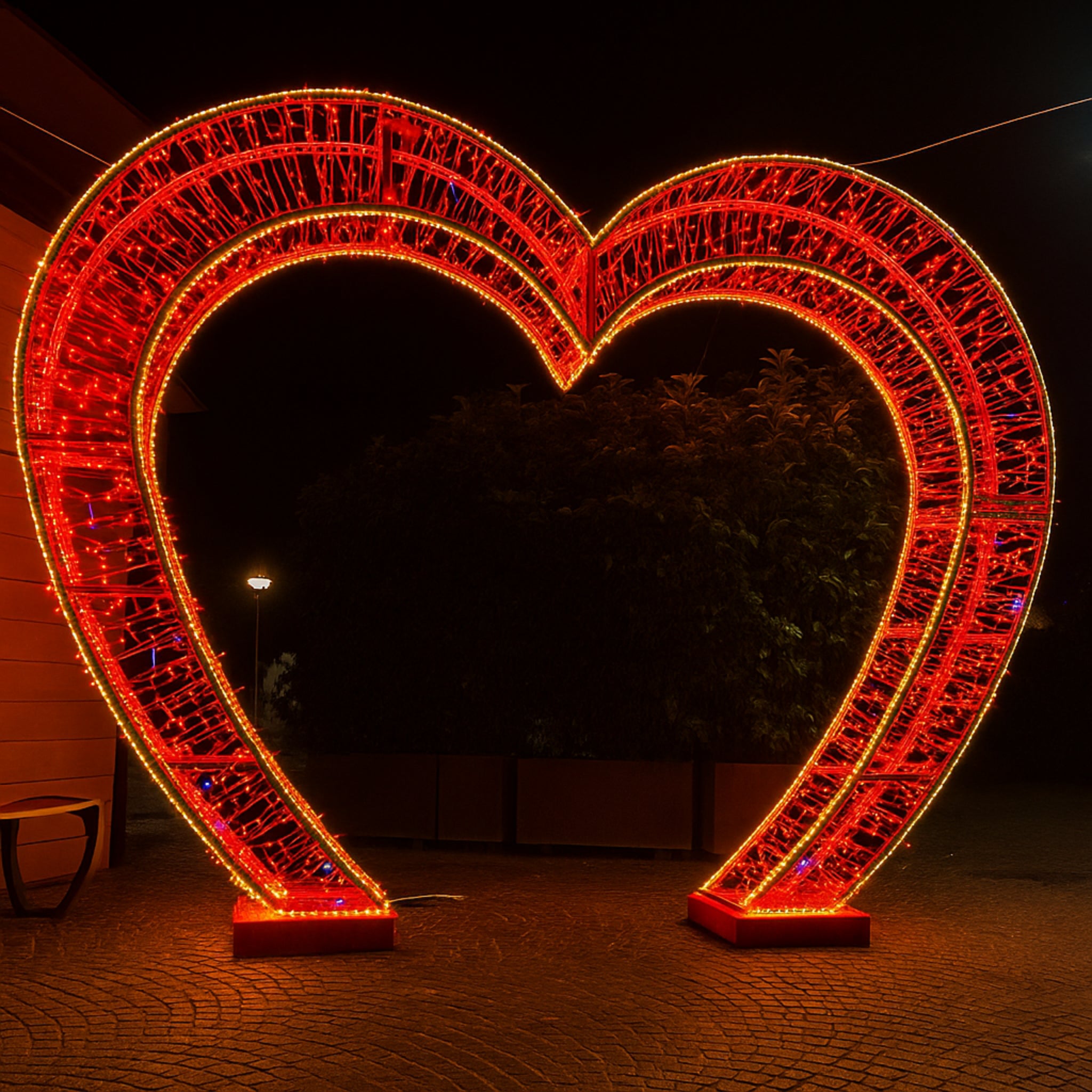 Giant Pre-Lit LED Arch Walk-Through Heart