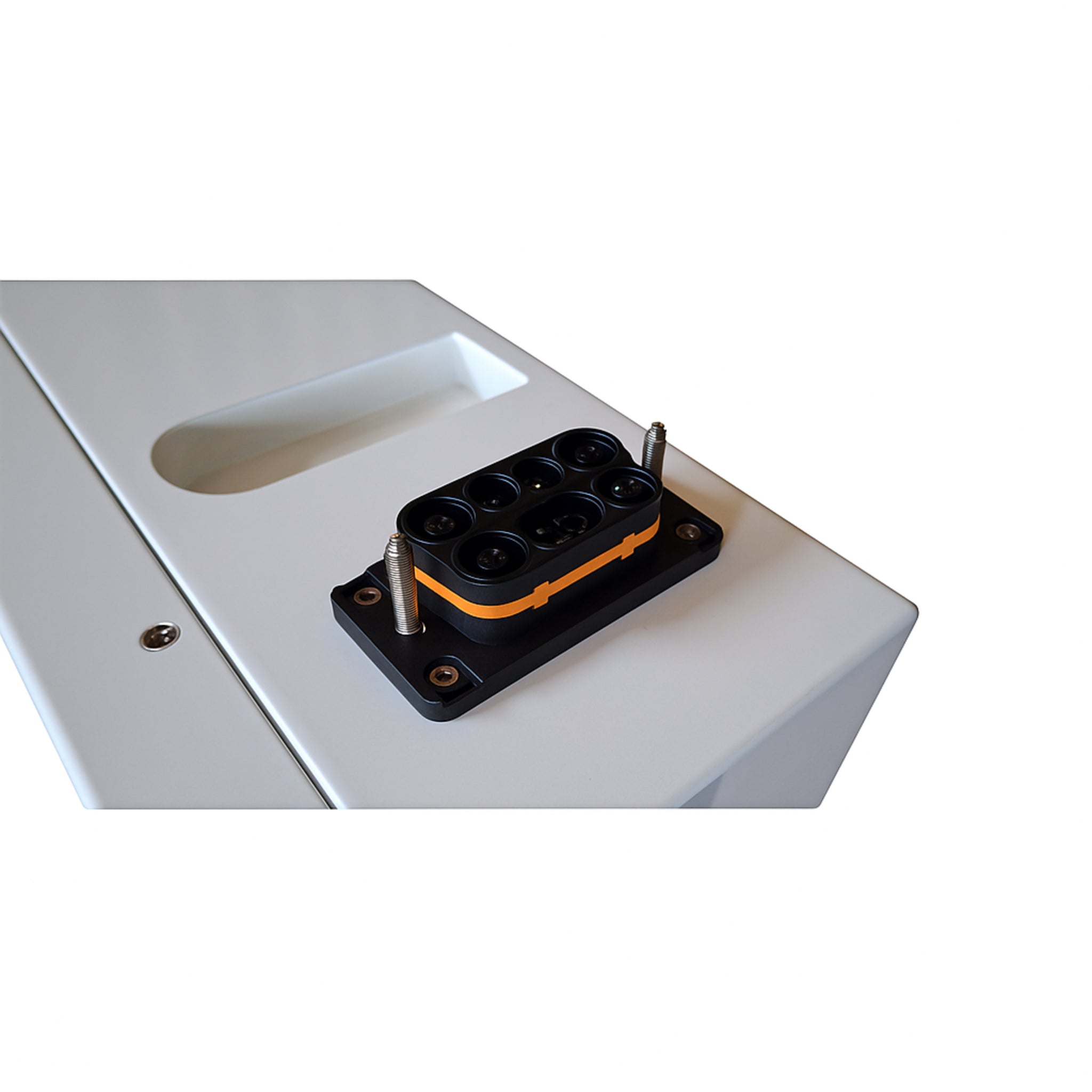 OMO E-Line Inverter + 20.48KW OMO E-Line Lithium Battery