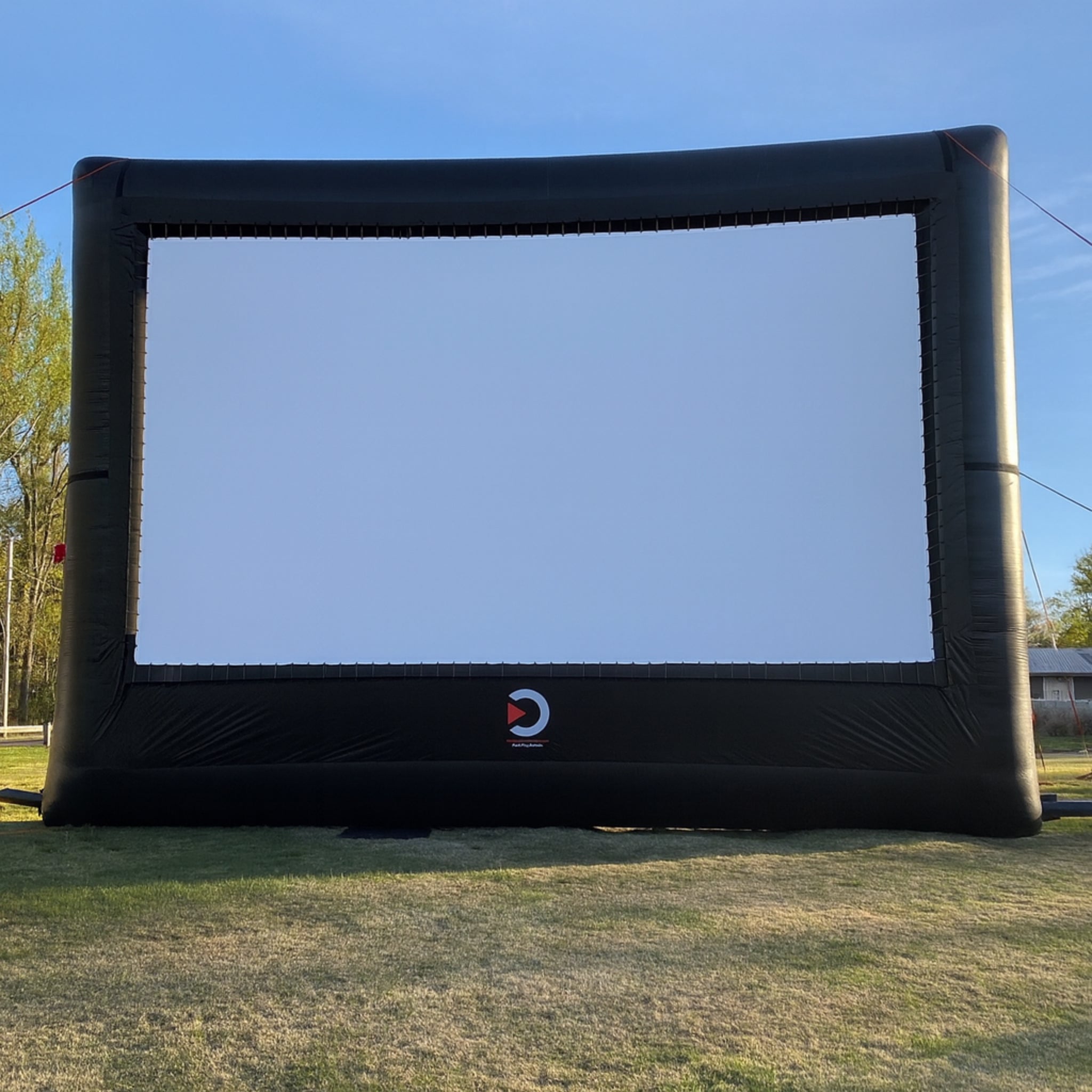 Elite Outdoor Movies Platinum 32' Inflatable Screen